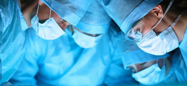 Primer transplante total de cara