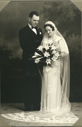 Marriage : Intimacy vs. Isolation