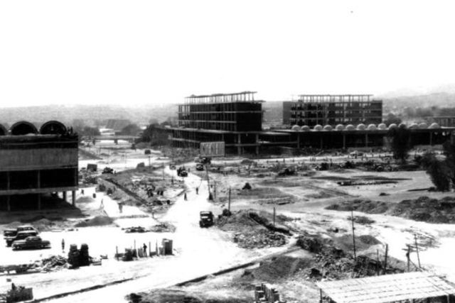 Empieza la construcción de cuidad universitaria.