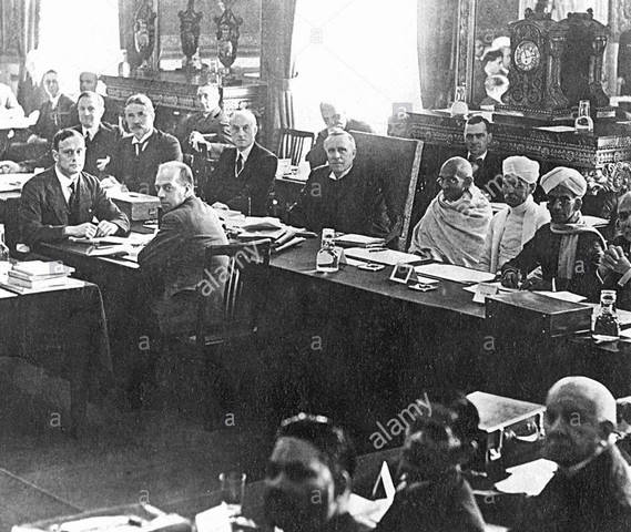 Gandhi at Second Roundtable Conference