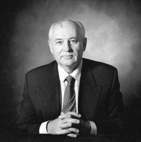 Mikhail Gorbachev comes to Power