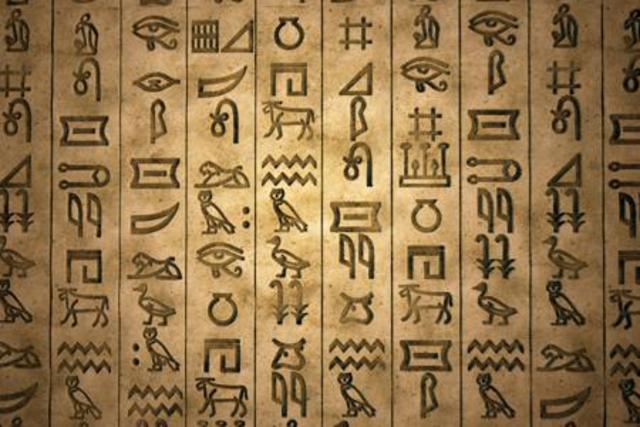 Egypt creates Hieroglyphics
