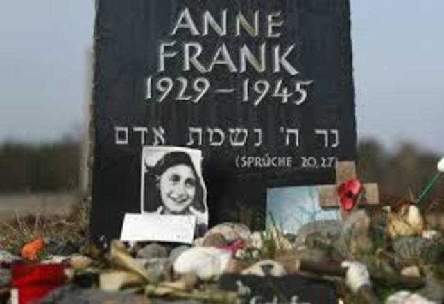 Muere Ana Frank.