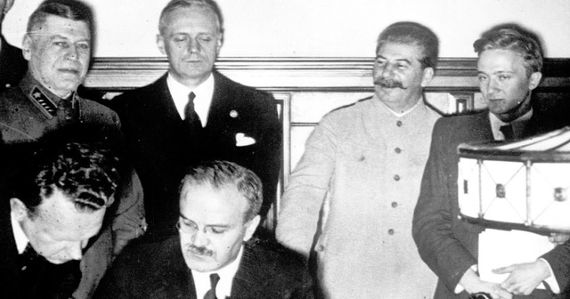 Patto Molotov-Ribbentrop, un patto di non aggressione