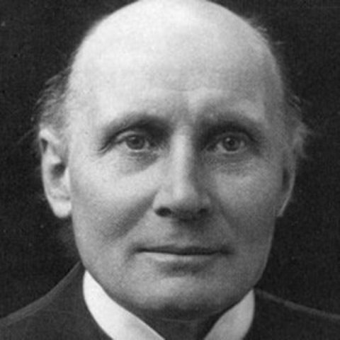 Alfred Whitehead Presents Philosophy on Art
