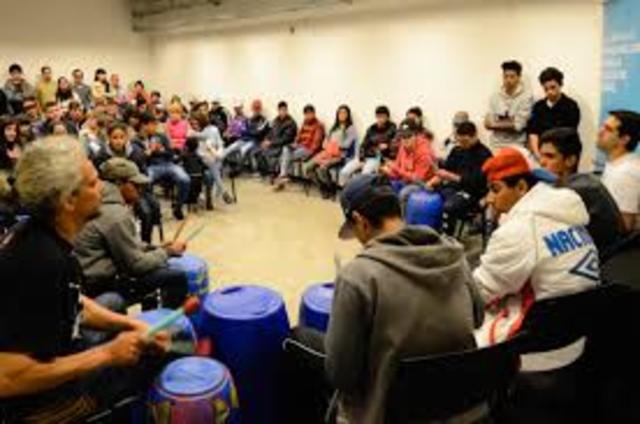 la participación de los adolescentes en la toma de decisiones, genera apego por las buena practicas de urbanidad