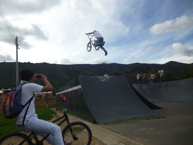Deporte y algo más.