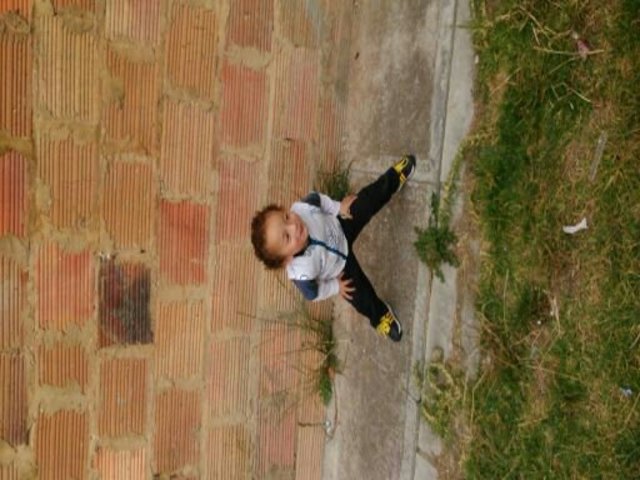 SU PRIMER DÍA DEL JARDIN