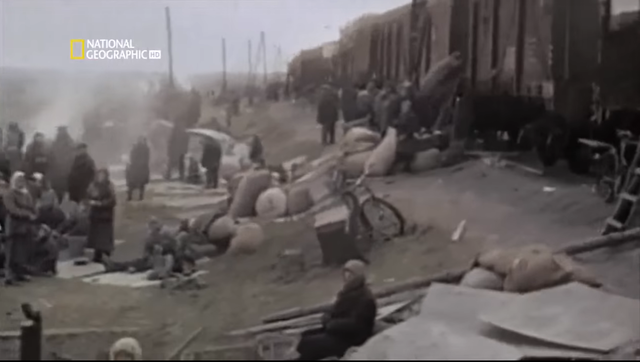 1939- En el otro lado andan cazando.