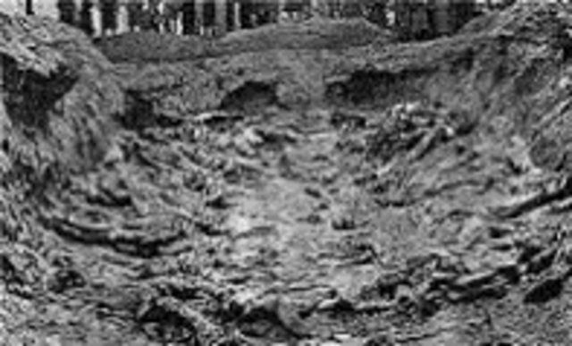 1940- Masacre de Katyn.