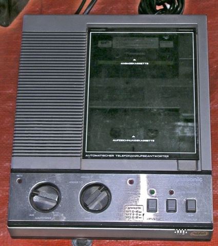 answering machine