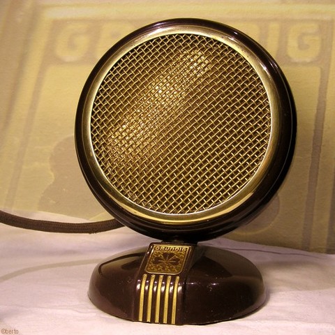 Microphone by Emile Berliner