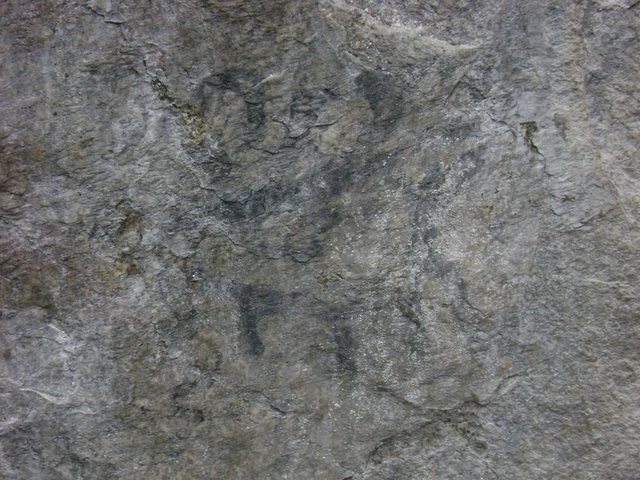 Hallan pinturas rupestres preíncas en Machu Picchu