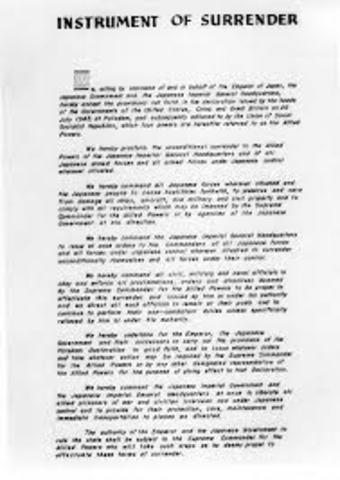 Japanese sign the surrender agreement