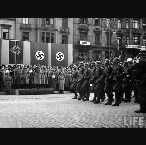 Hitler seizes all of Czechoslovakia