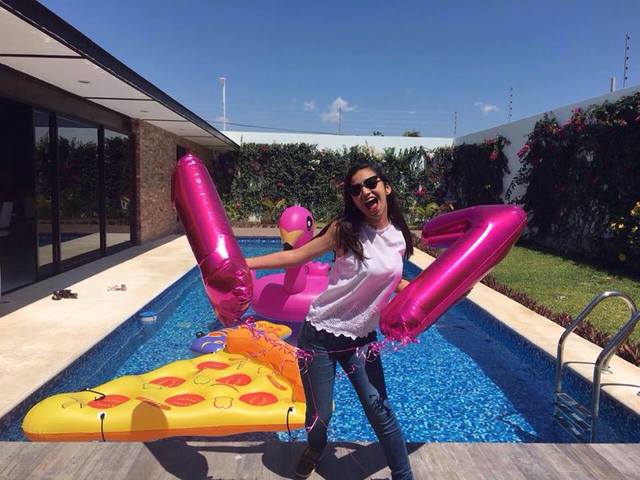 AMO SUS ERRORES, 17 AÑOS...