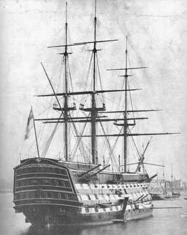 Portuguese arrive in India