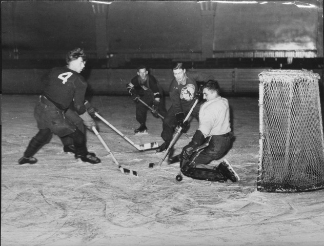 Hockey During The 1940s