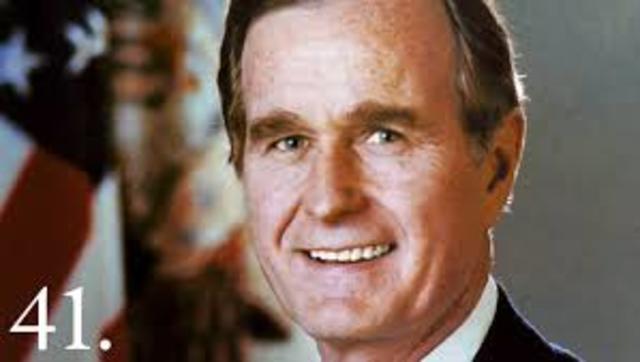George H. W. Bush (EUA)