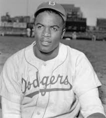 Jackie Robinson integrates major league baseball