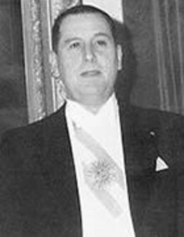 Juan Domingo Perón (1946 - 1952) (1952-1955)