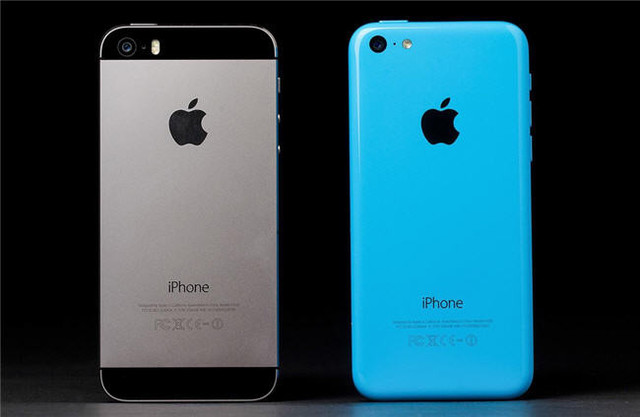 Sale a la venta el iPhone 5s y 5c
