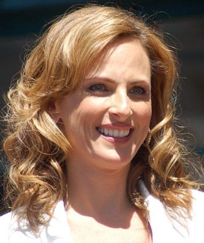 Marlee Matlin Competes on "Dancing With The Stars"
