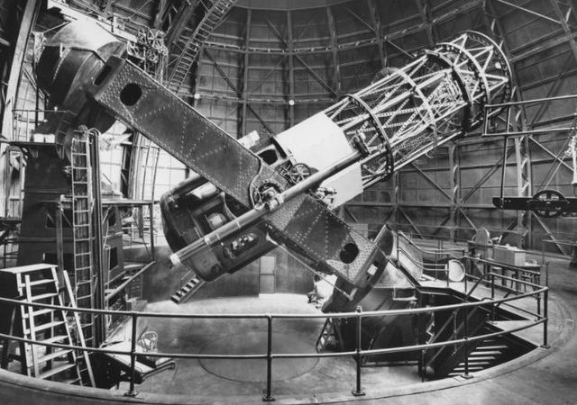 The Hooker telescope and Hale Telescope