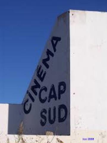 la base des subventions assis au cinéma