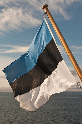 Estonia adopta el €