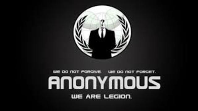 Anonymous ataca
