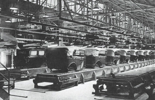 Primera planta de fabricación