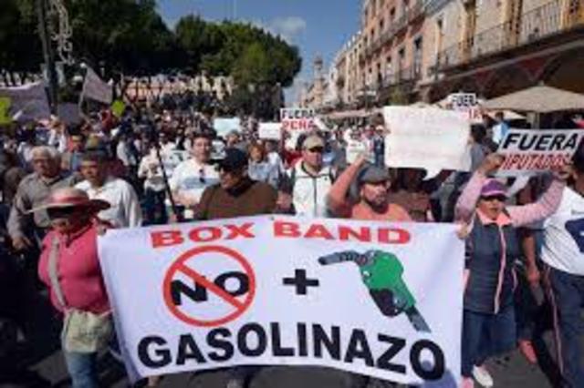 Marchas en contra de Gasolinazo y Saqueos