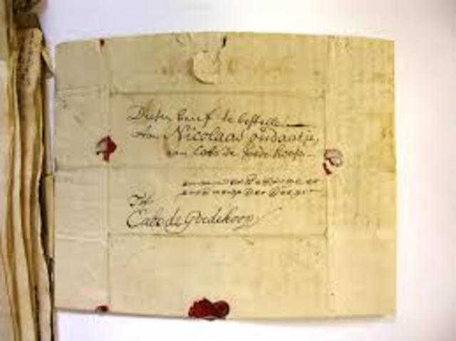 The world's first distance learning course is established in Boston, with lessons sent by mail