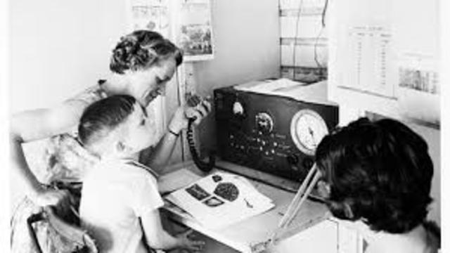 Penn State begins offering courses through the radio