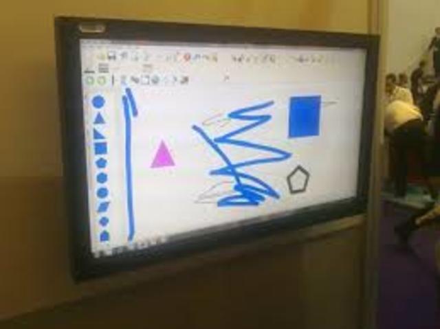 PRIMER PIZARRÓN INTERACTIVO