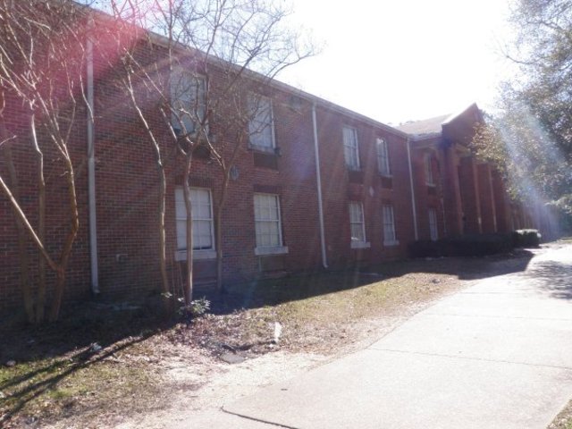 Caitlin transfers to South Alabama.