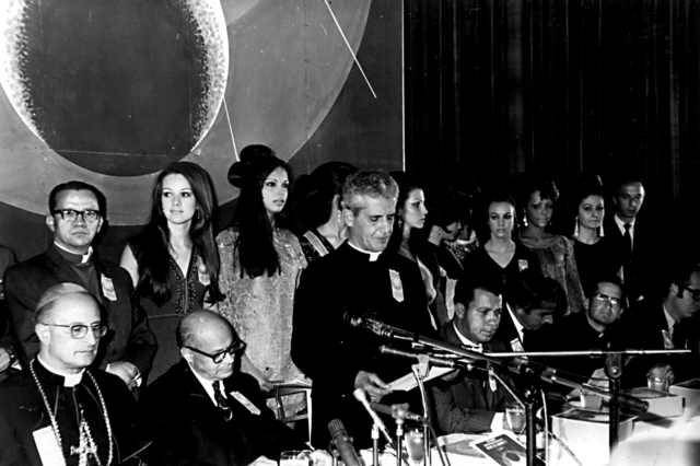 El  primer banquete del millom