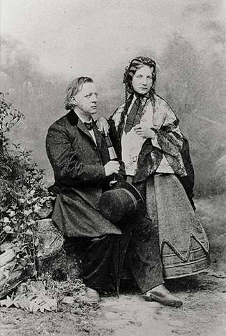 Harriet is introduced to slavery. A political debate is sparked about slavery in missouri and Harriet's father (Lyman Beecher) begins preaching against slavery. This strongly influences Harriet's thoughts against slavery.