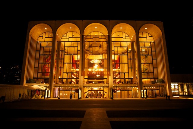 Keynesianismo (Internacional): Inauguración de la Opera House