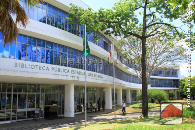 Biblioteca Pública Estadual Luiz de Bessa