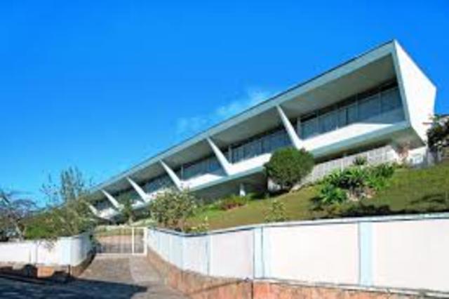 Estudio Profesora Júlia Kubitschek