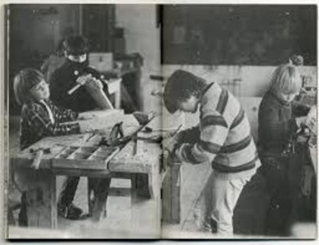 APORTES ALEXANDER NEILL