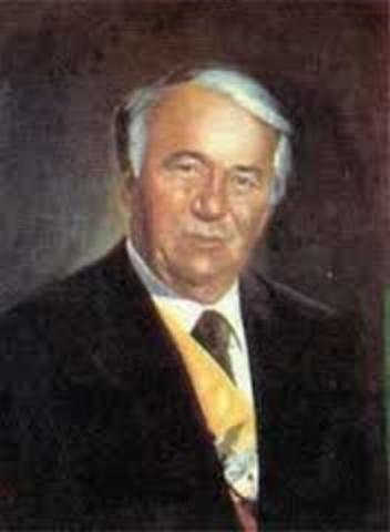 1982 - 1986. Belisario Betancur Cuartas.