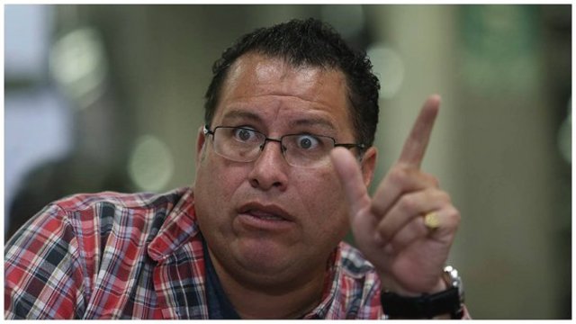 Phillip Butters hace público su respaldo a "Con mis hijos no te metas"