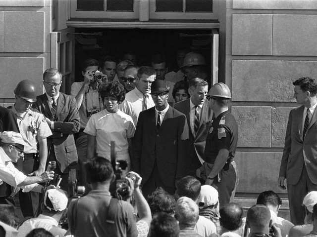 University of Alabama Desegregated