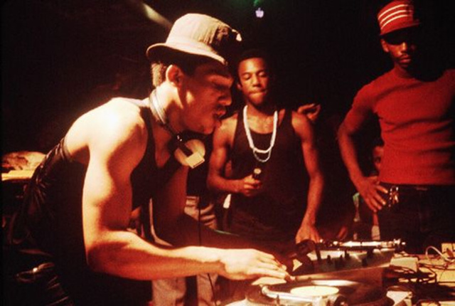 Different Groups Start Using Turntables