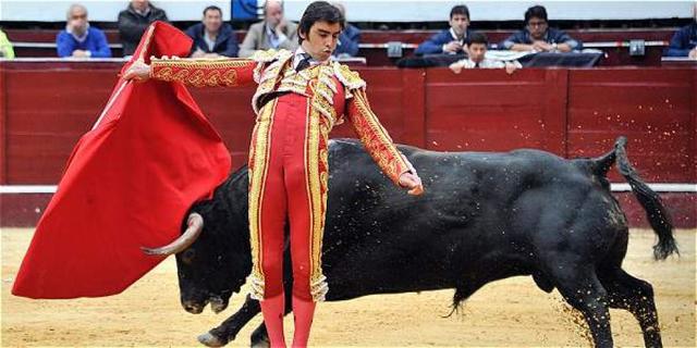 Creación de las corridas de toro