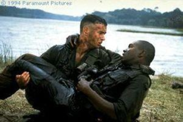 Forrest saves the members of his platoon in battle
