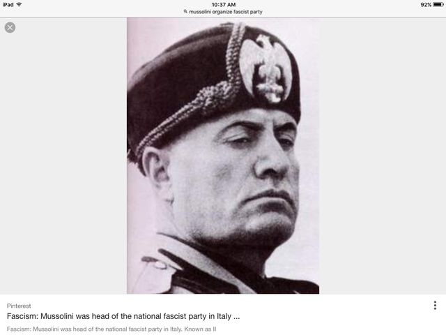 Mussolini organize fascist party in Italy